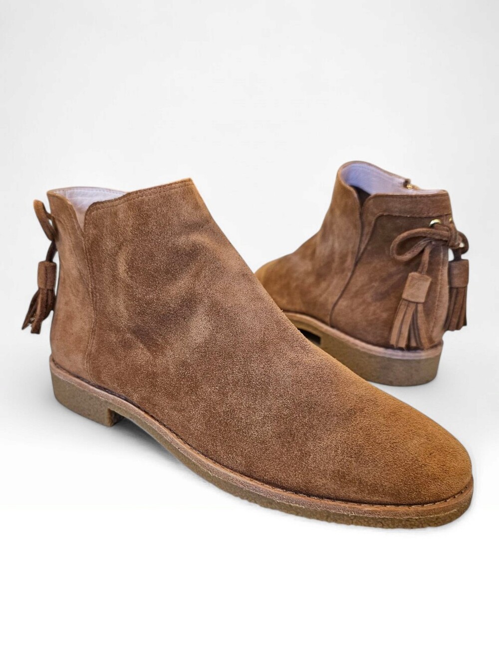 KATE SPADE New York Belleville Too Chestnut Suede Tassel Bow Ankle Boots 7.5M